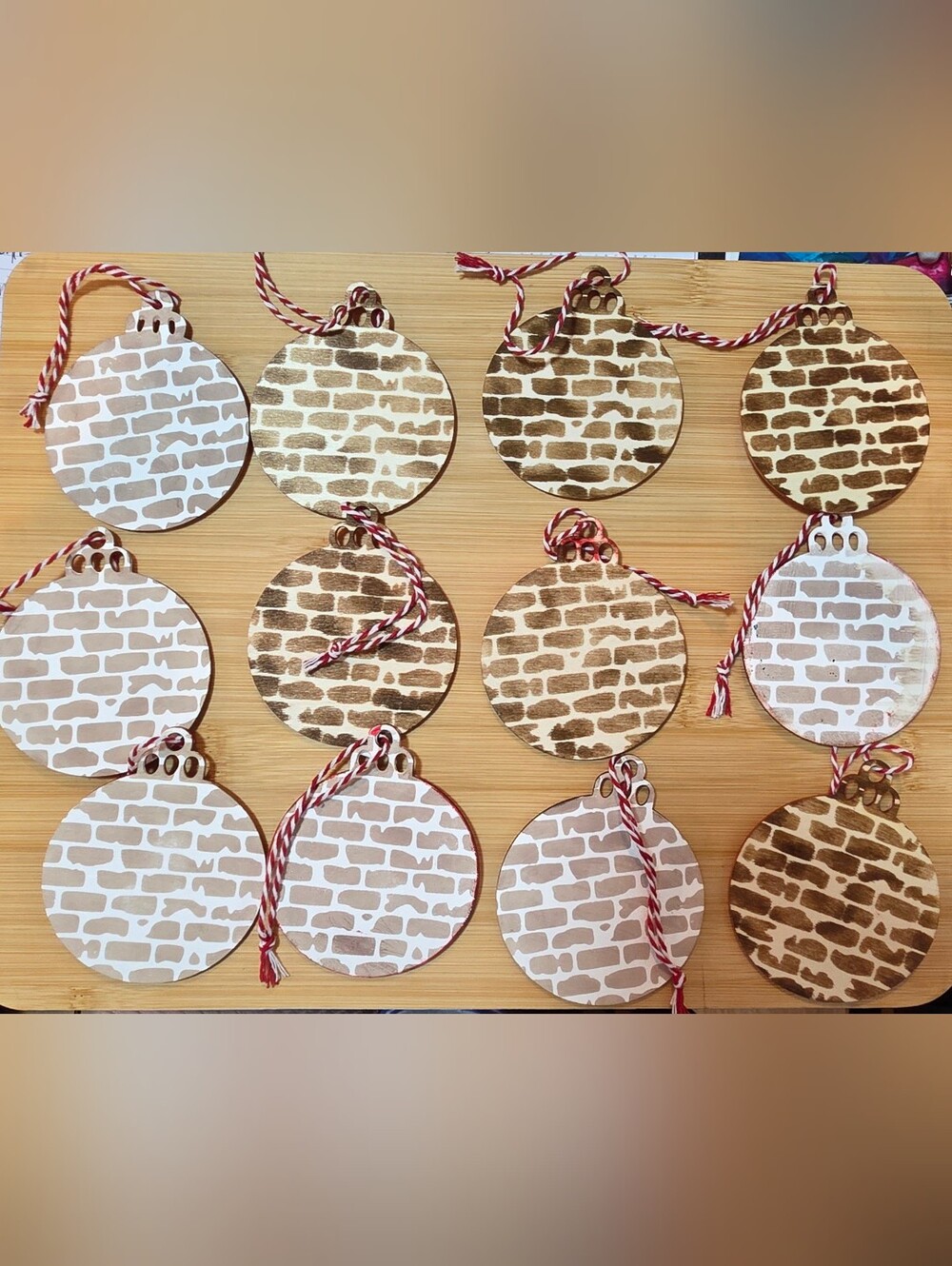 🎅 Handmade Wooden Disc Vintage Santa Christmas Ornaments - 12 Pack Set - Picture 12 of 16